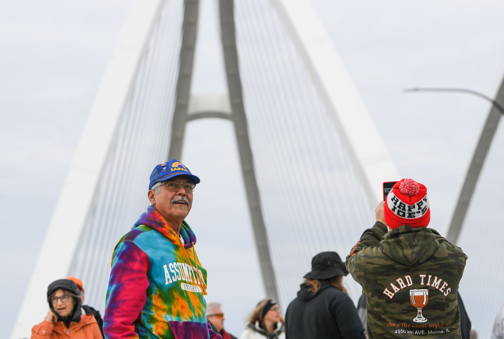 120121-qc-nws-bridge-022